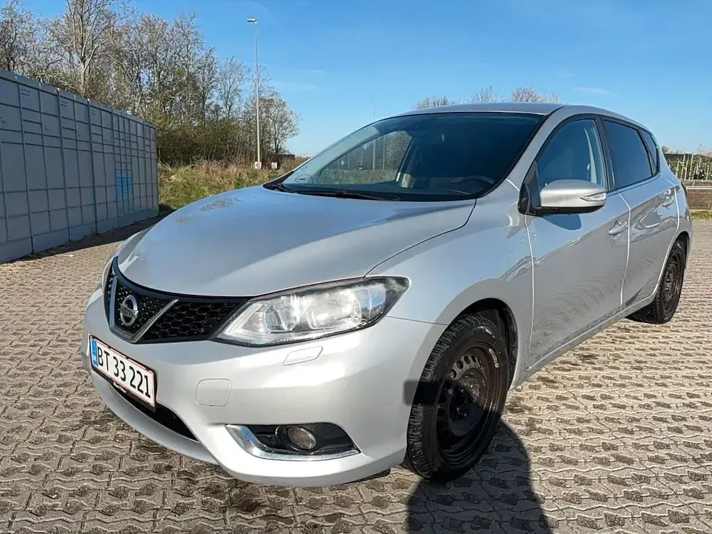 Gebraucht Nissan Pulsar Tekna 116 PS (85 kW) 2017 Grau Kleinwagen