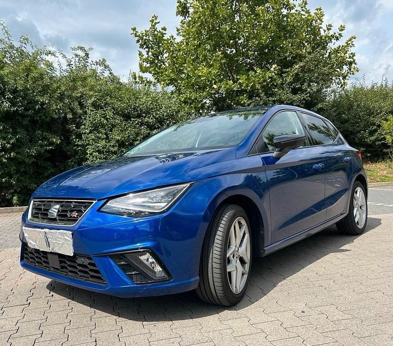Blau Gebraucht 2019 Seat Ibiza FR Kleinwagen | 8.500 € (Guter Preis) - Bild 1/4