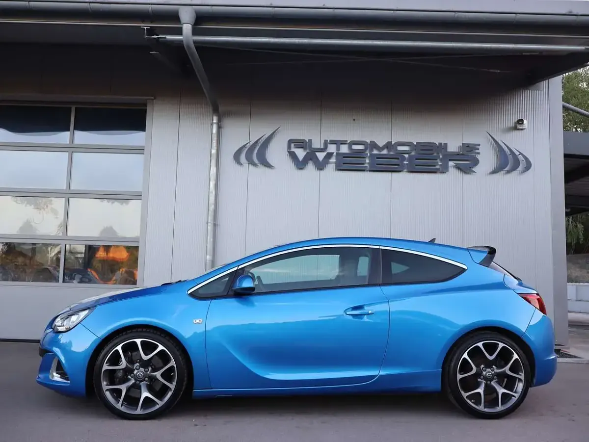 Gebraucht Opel Astra GTC OPC 280 PS (205 kW) 2012 Blau Limousine