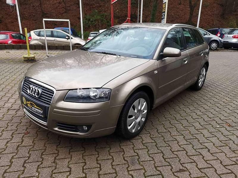 Gebraucht Audi A3 Attraction 116 PS (85 kW) 2007 Beige Kleinwagen