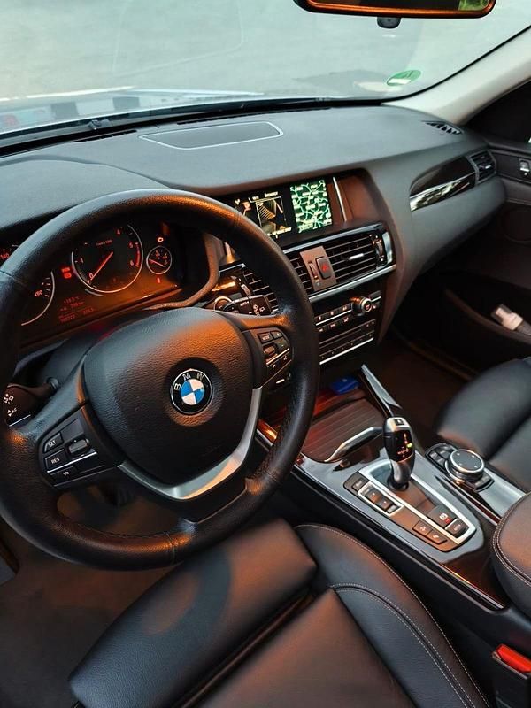 Gebraucht BMW X3 xLine 190 PS (139 kW) 2015 Grau SUV