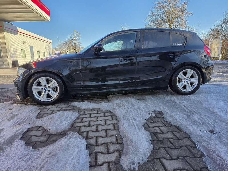 Gebraucht BMW 116 122 PS (89 kW) 2011 Kleinwagen