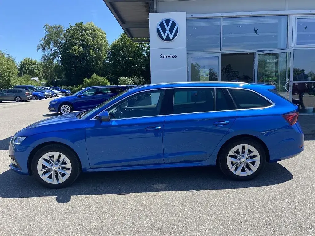 Gebraucht Skoda Octavia Style 150 PS (110 kW) 2024 Blau Kombi