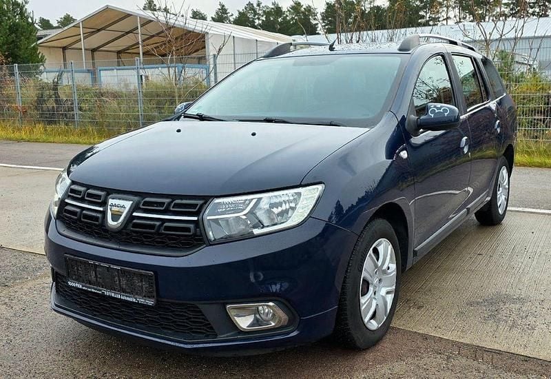 Blau Gebraucht 2017 Dacia Logan MCV Lauréate Kombi | 3.990 € (Fairer Preis) - Bild 1/4