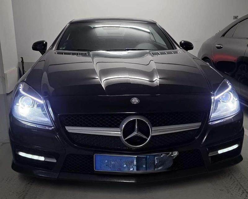 Schwarz Gebraucht 2014 Mercedes SLK250 AMG line Cabrio | 17.800 € (Superpreis) - Bild 1/4