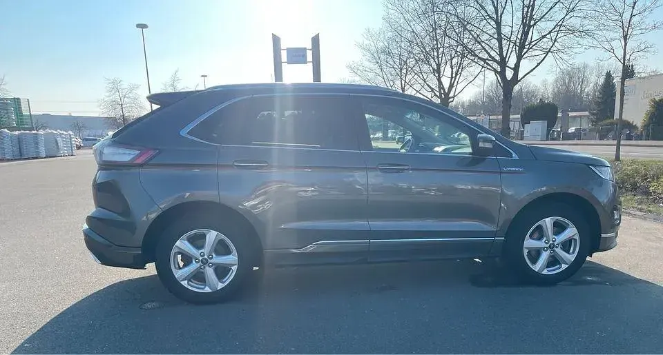 Gebraucht Ford Edge Vignale 211 PS (155 kW) 2017 Grau SUV