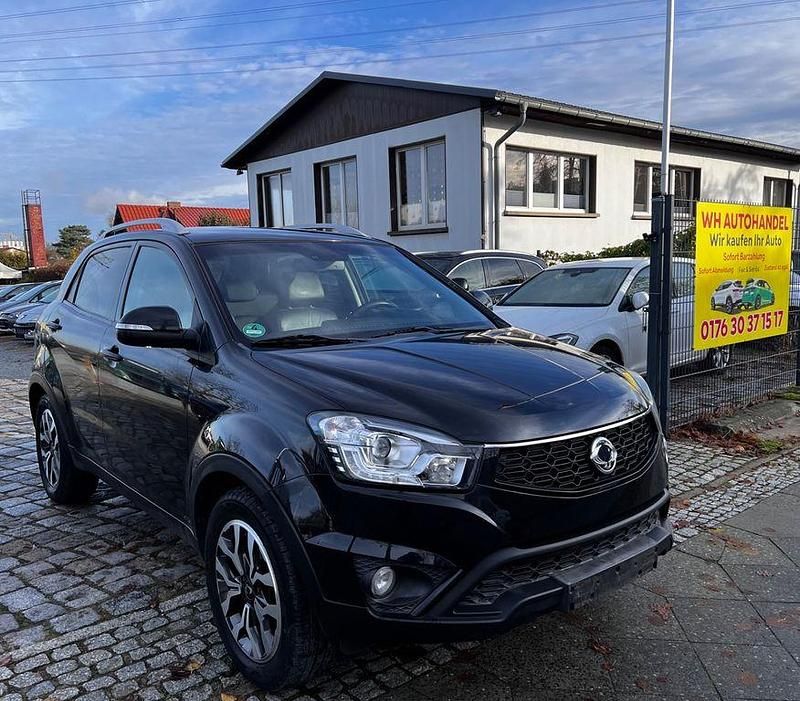 Gebraucht Ssangyong (KGM) Korando 178 PS (130 kW) 2017 Schwarz SUV