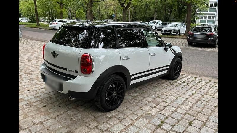 Gebraucht Mini Cooper D 120 PS (88 kW) 2011 Kleinwagen