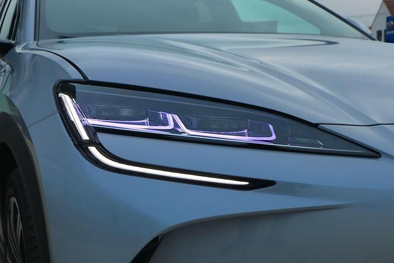 Gebraucht BYD Sealion 7 389 kW (530 PS) 2025 Atlantis grey SUV