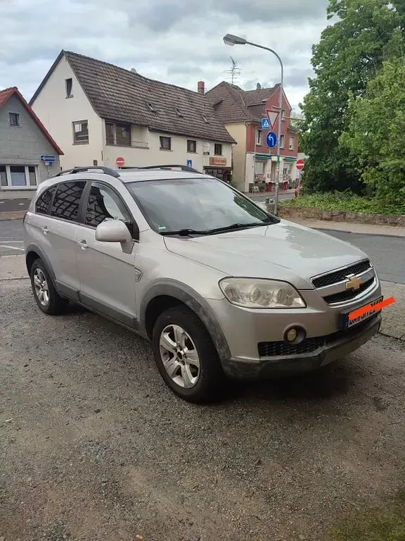 Gebraucht Chevrolet Captiva LS 136 PS (100 kW) 2007 Silber SUV