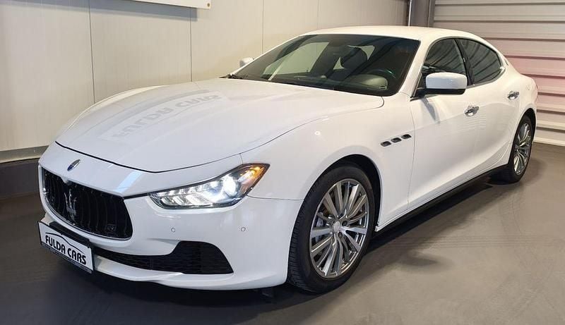 Gebraucht Maserati Ghibli 275 PS (202 kW) 2014 Weiß Limousine
