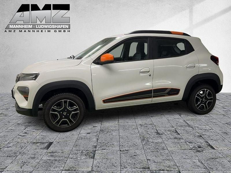 Gebraucht Dacia Spring Comfort Plus 33 kW (45 PS) 2021 Polarweiss Kleinwagen