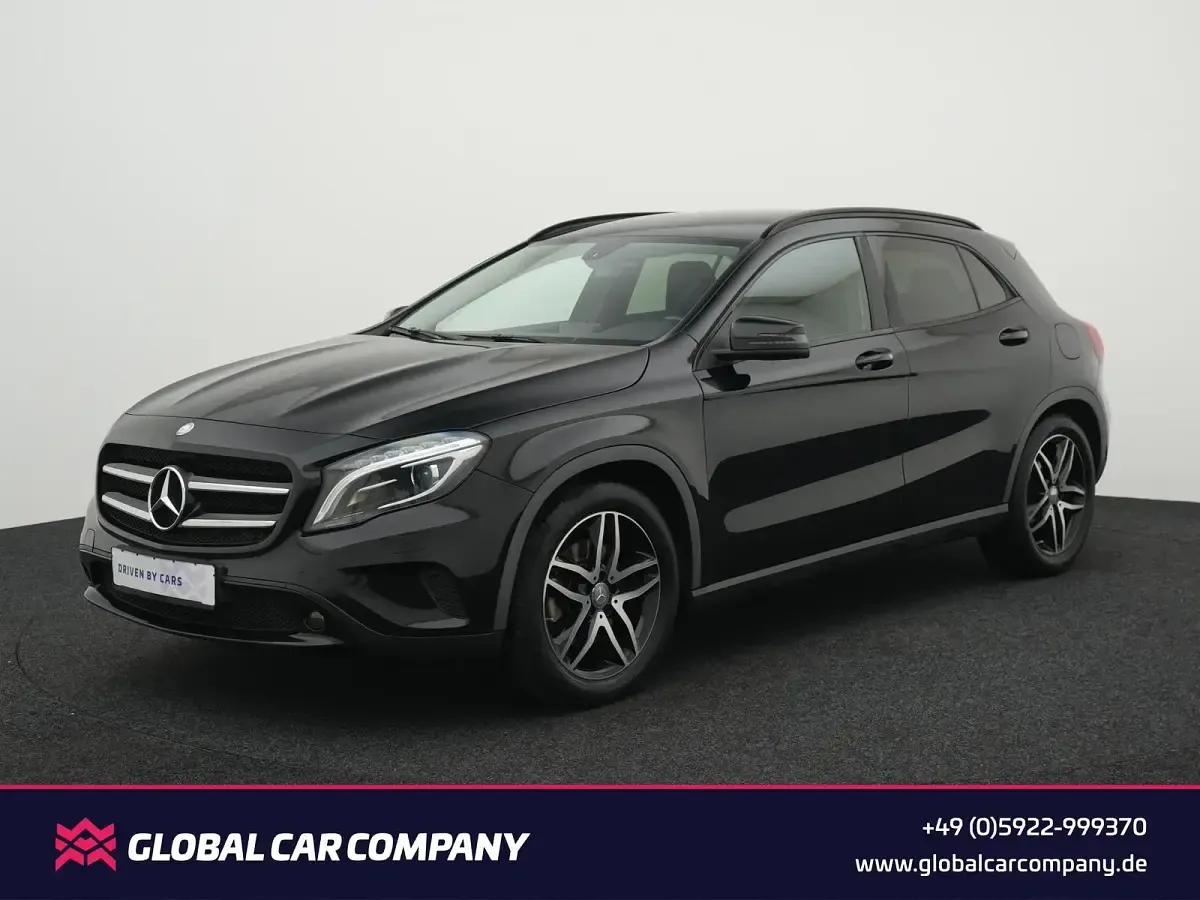 Gebraucht Mercedes GLA250 211 PS (155 kW) 2015 SUV