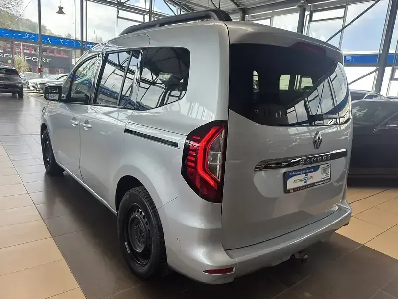 Gebraucht Renault Kangoo 95 PS (69 kW) 2023 Grau Van / Kleinbus