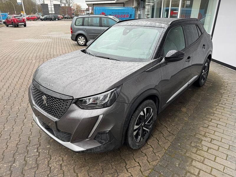Gebraucht Peugeot 2008 Allure 131 PS (96 kW) 2023 Grau SUV