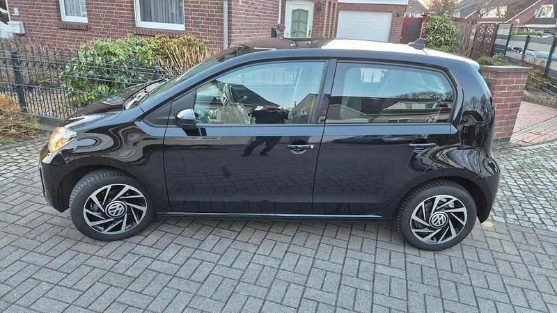 Gebraucht VW e-up! 61 kW (83 PS) 2021 Schwarz Kleinwagen