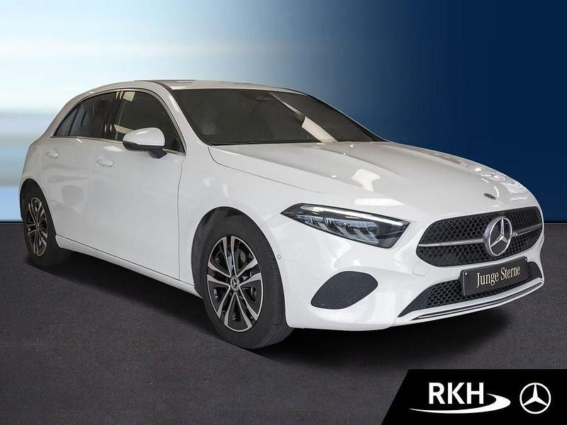 Gebraucht Mercedes A180 Progressive 136 PS (100 kW) 2025 Weiß Limousine