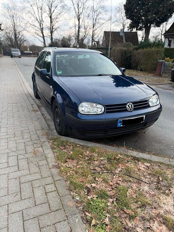 Gebraucht VW Golf IV 75 PS (55 kW) 2003 Blau Limousine