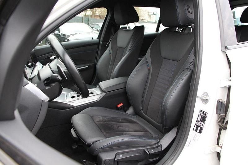 Gebraucht BMW 330 M Sport 245 PS (180 kW) 2024 Mineralweiß metallic Kombi