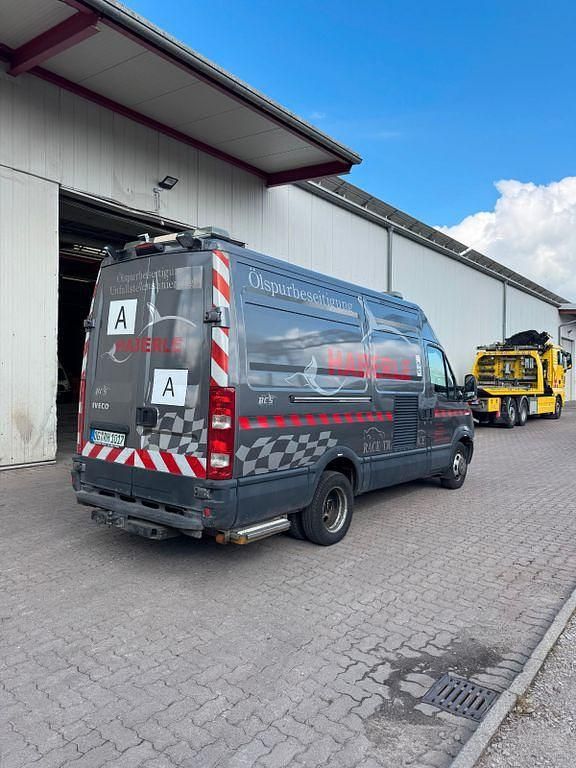 Gebraucht Iveco Daily 170 PS (125 kW) 2014 Limousine