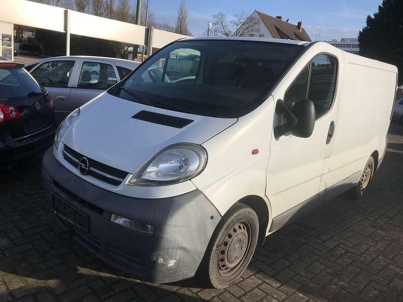 Weiß Gebraucht 2005 Opel Vivaro Van / Kleinbus | 2.400 € (Superpreis) - Bild 1/4