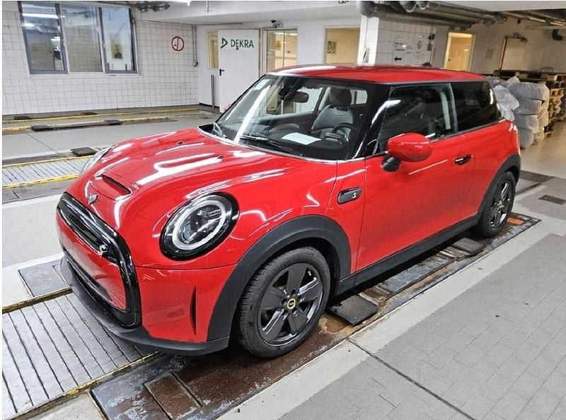 Rot Gebraucht 2022 Mini Cooper SE Classic Kleinwagen | 16.490 € (Guter Preis) - Bild 1/4