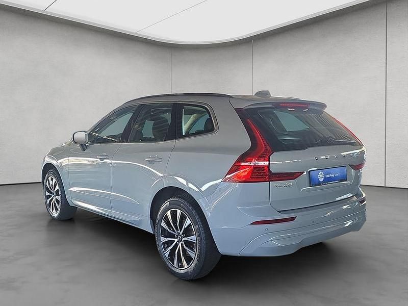 Gebraucht Volvo XC60 Core 250 PS (183 kW) 2024 Grau SUV