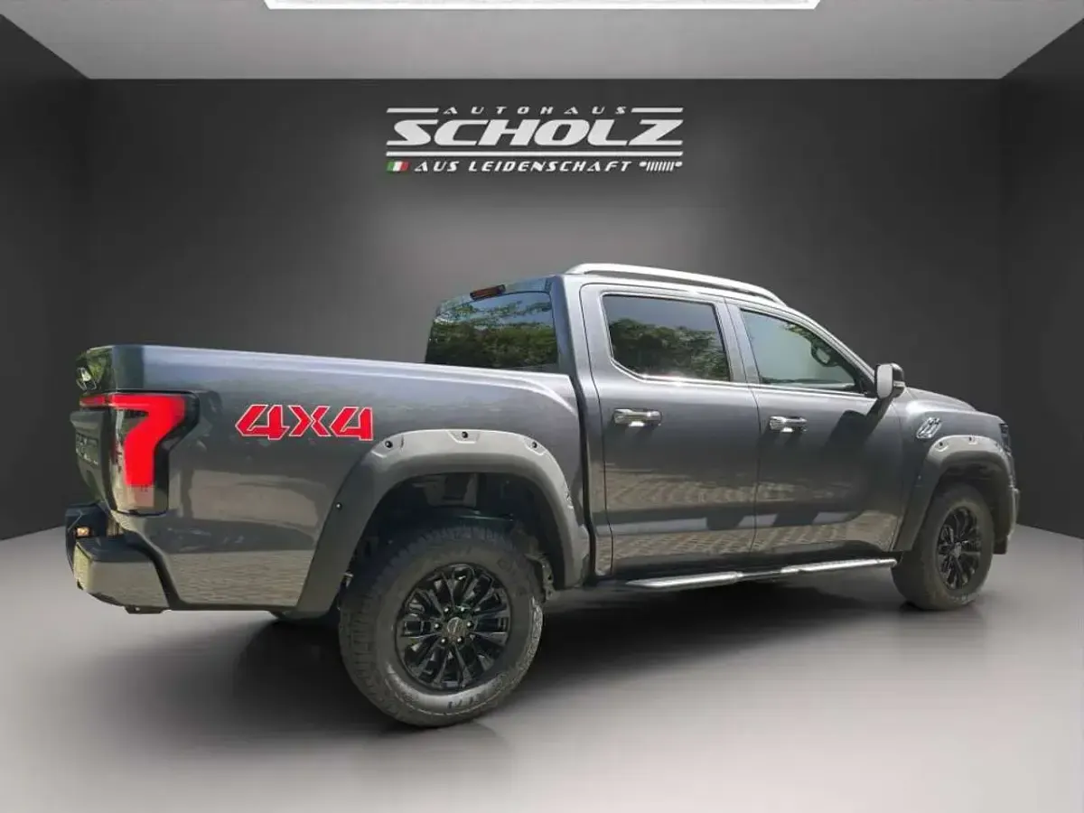 Neu Foton 4 159 PS (116 kW) 2026 Grau Pickup