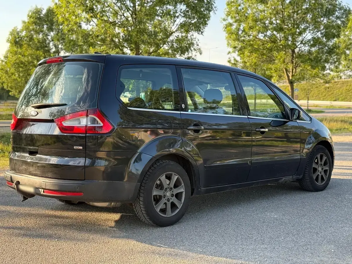 Usata Ford Galaxy 175 CV (128 kW) 2009 Nero Monovolume
