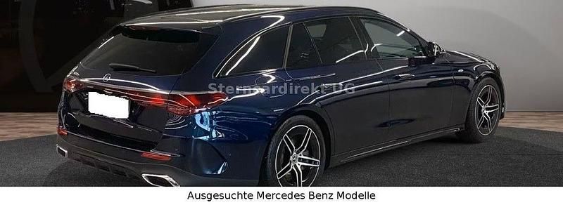 Gebraucht Mercedes E300 AMG 313 PS (230 kW) 2025 Blau Limousine