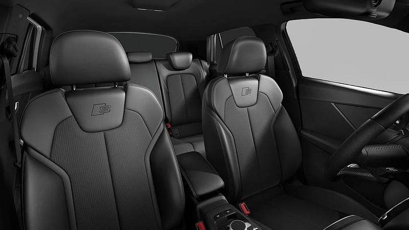 Gebraucht Audi SQ2 300 PS (220 kW) 2023 Schwarz SUV