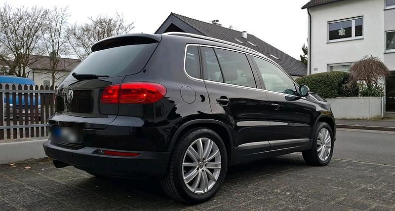 Gebraucht VW Tiguan 140 PS (102 kW) 2012 Schwarz SUV