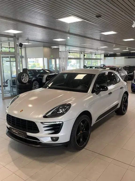 Gebraucht Porsche Macan S Diesel 258 PS (189 kW) 2016 Schwarz SUV
