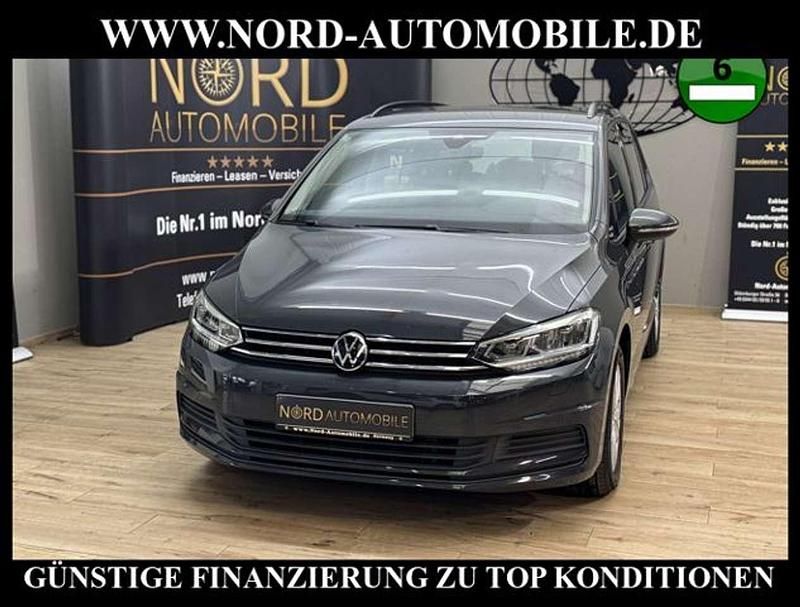Gebraucht VW Touran Comfortline 150 PS (110 kW) 2021 Grau Van / Kleinbus