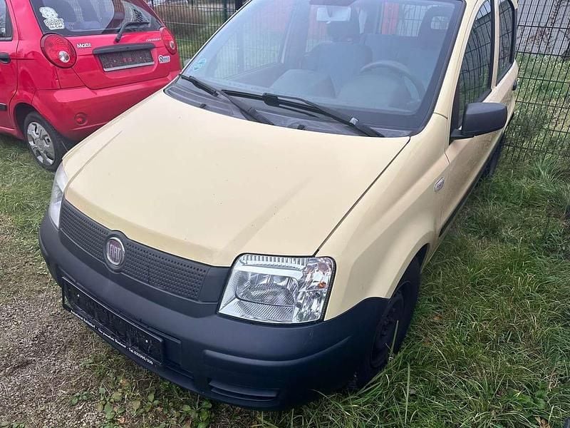 Gelb Gebraucht 2009 Fiat Panda Active Kombi | 1.200 € (Fairer Preis) - Bild 1/4