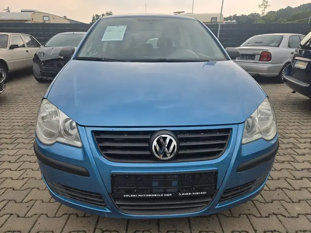 Gebraucht VW Polo Trendline 64 PS (47 kW) 2005 Blau Limousine