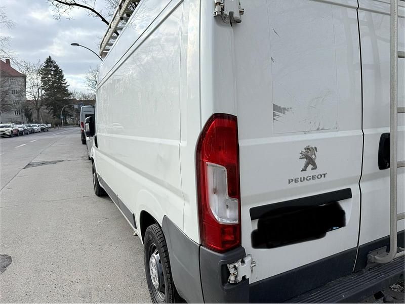Gebraucht Peugeot Boxer 130 PS (95 kW) 2017 Weiß Van