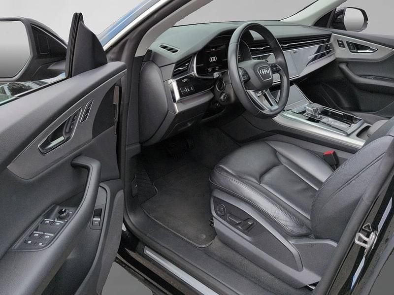 Gebraucht Audi Q8 286 PS (210 kW) 2022 Schwarz SUV