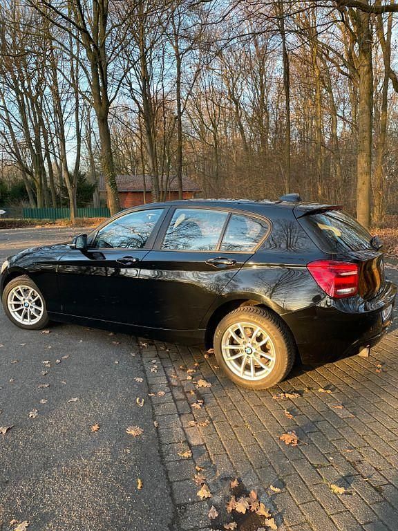 Gebraucht BMW 116 Advantage 136 PS (100 kW) 2014 Schwarz Kleinwagen