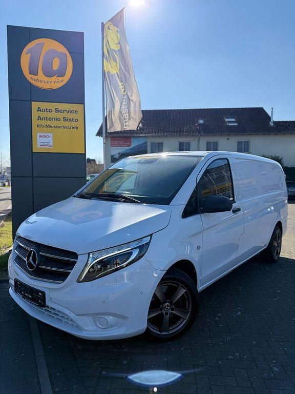 Gebraucht Mercedes Vito 190 PS (139 kW) 2019 Weiß Van