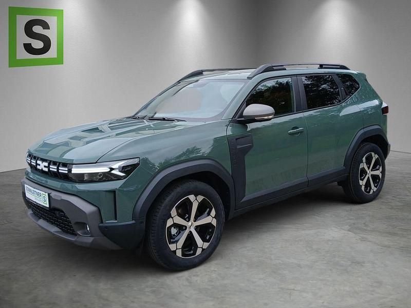 Grün Neu 2025 Dacia Duster Journey SUV | 30.490 € (Etwas zu teuer) - Bild 1/4