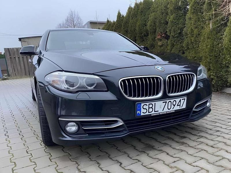 Schwarz Gebraucht 2013 BMW 520 Kombi | 11.300 € (Etwas zu teuer) - Bild 1/4
