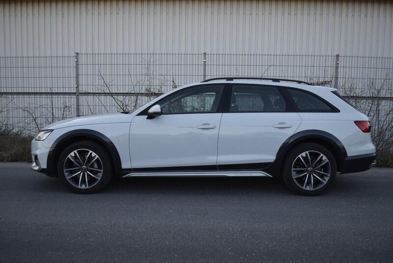 Gletscherweiß metallic Gebraucht 2020 Audi A4 Allroad Business Kombi | 22.800 € (Fairer Preis) - Bild 1/4