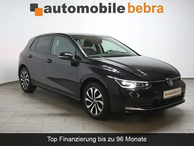 Gebraucht VW Golf VIII Active 150 PS (110 kW) 2023 Schwarz Limousine