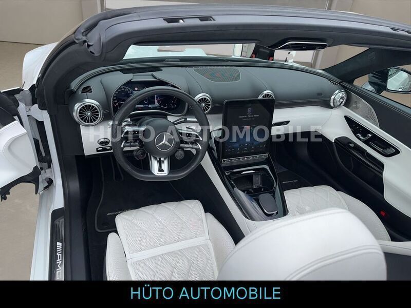 Opalithweiß bright Gebraucht 2022 Mercedes SL63 AMG AMG Cabrio | 199.000 € - Bild 1/4
