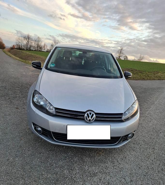 Gebraucht VW Golf VI 86 PS (63 kW) 2011 Silber Kleinwagen