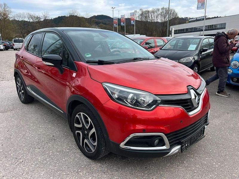 Gebraucht Renault Captur Expression 90 PS (66 kW) 2015 Rot SUV