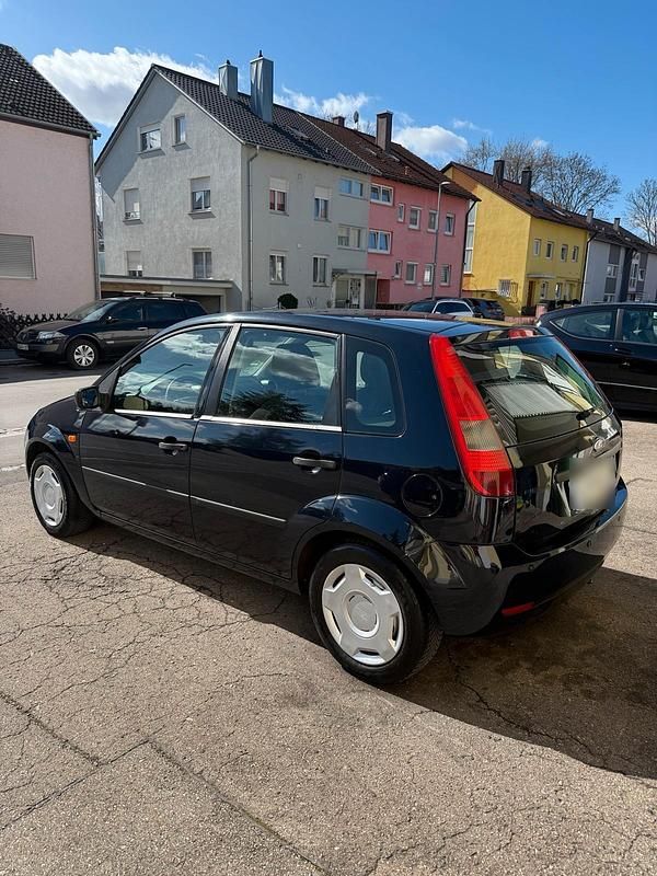 Gebraucht Ford Fiesta 80 PS (58 kW) 2005 Kleinwagen