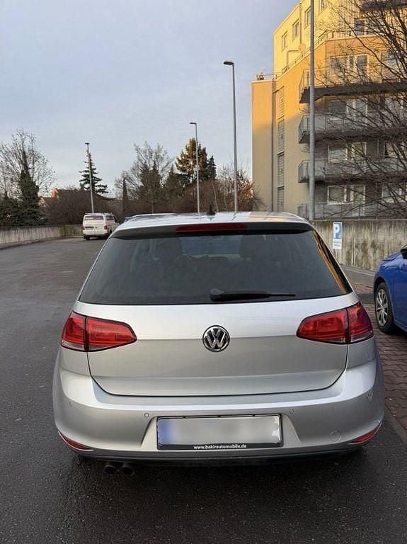 Gebraucht VW Golf VII Edition 150 PS (110 kW) 2015 Grau Limousine
