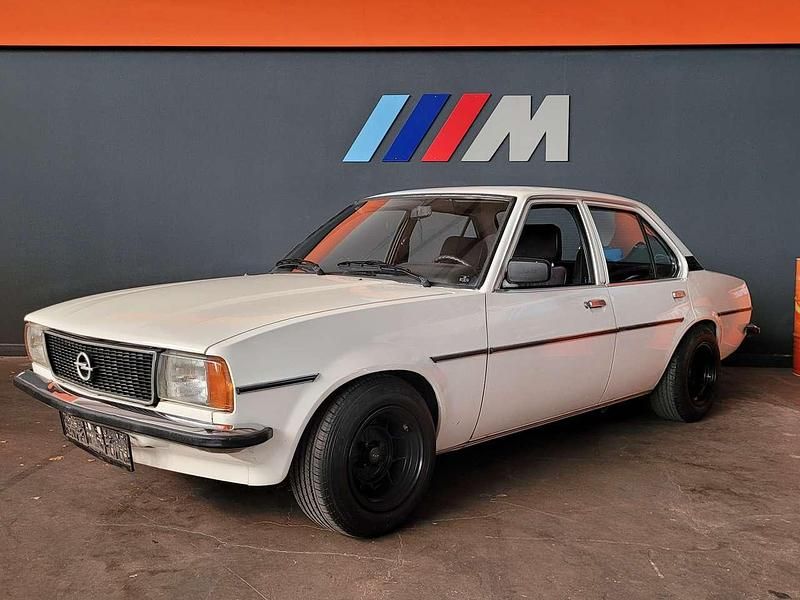 Gebraucht Opel Ascona 60 PS (44 kW) 1979 Weiß Limousine